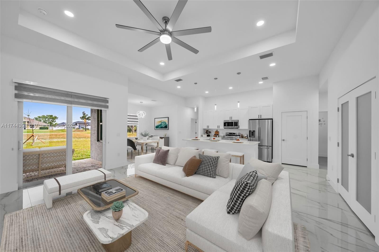 Real estate property located at 1009 El Dorado Blvd N, Lee, Cape Coral, Cape Coral, FL