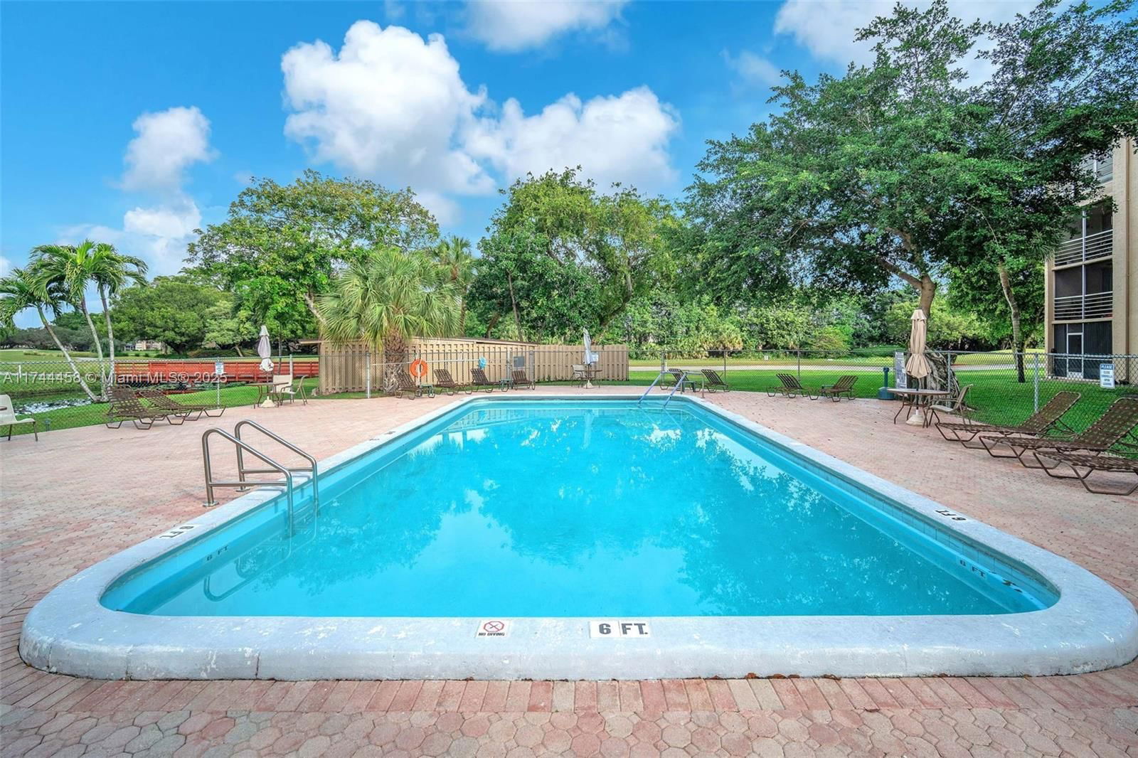 Real estate property located at 9440 Tangerine Pl #407, Broward, Tangerine Condominium Fou, Davie, FL