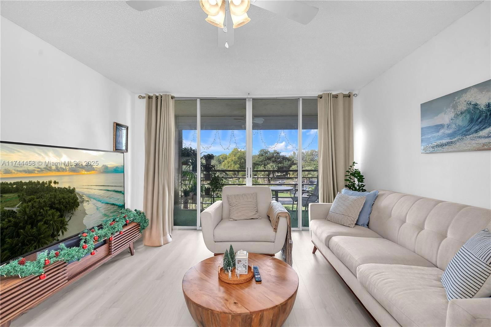 Real estate property located at 9440 Tangerine Pl #407, Broward, Tangerine Condominium Fou, Davie, FL