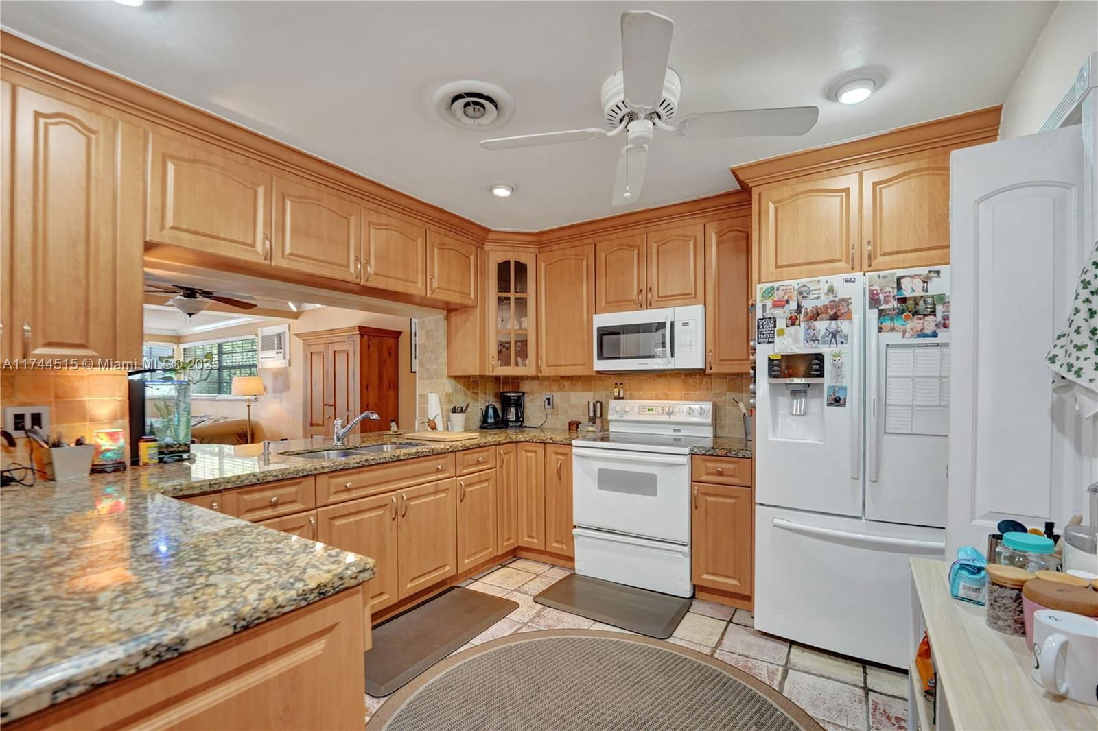 Real estate property located at 1806 42 AVE, Broward, Hollywood Hills, Hollywood, FL