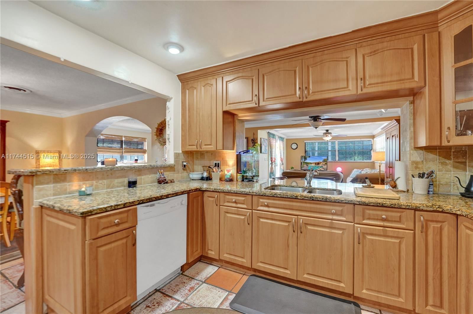 Real estate property located at 1806 42 AVE, Broward, Hollywood Hills, Hollywood, FL