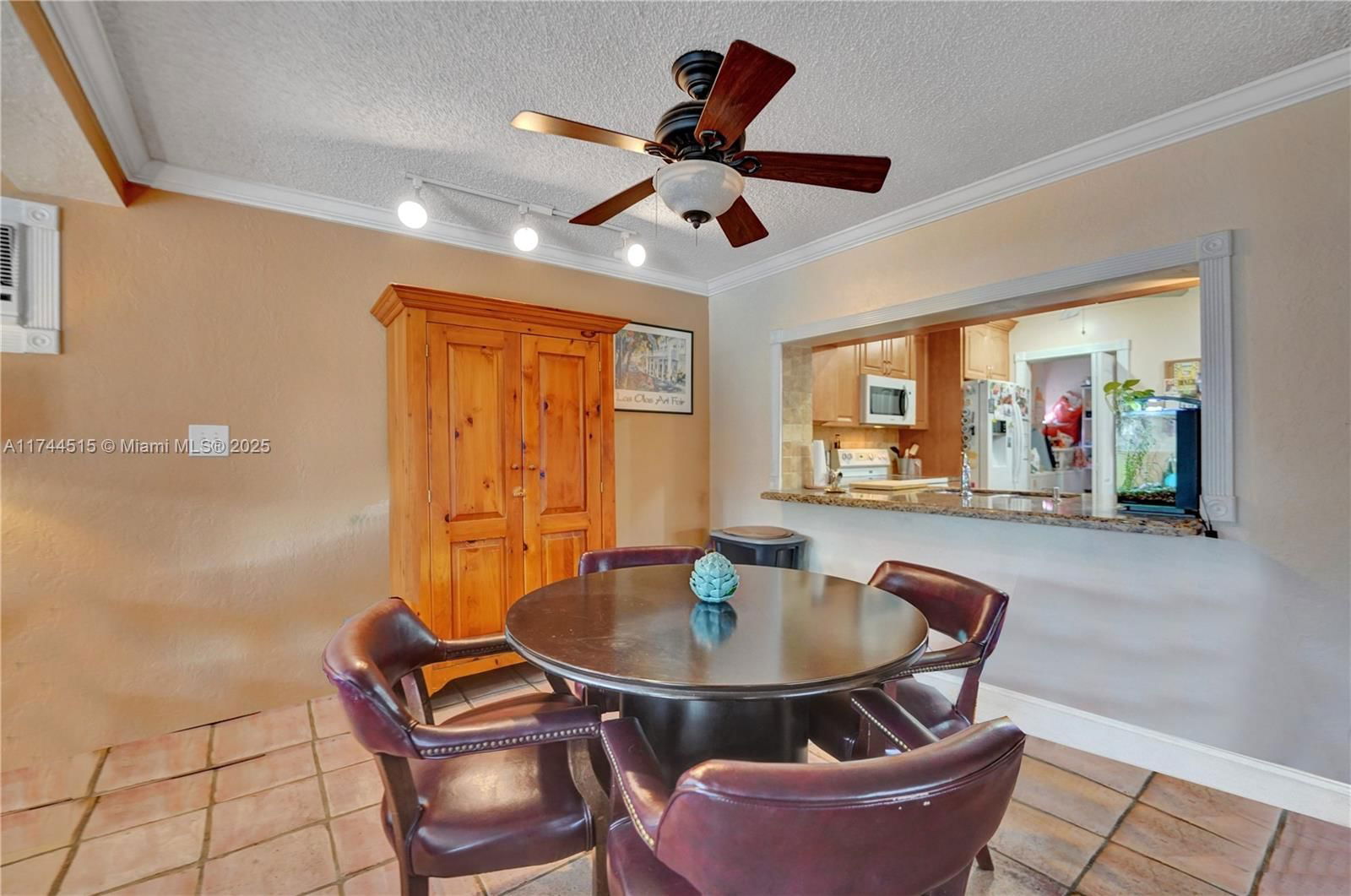 Real estate property located at 1806 42 AVE, Broward, Hollywood Hills, Hollywood, FL