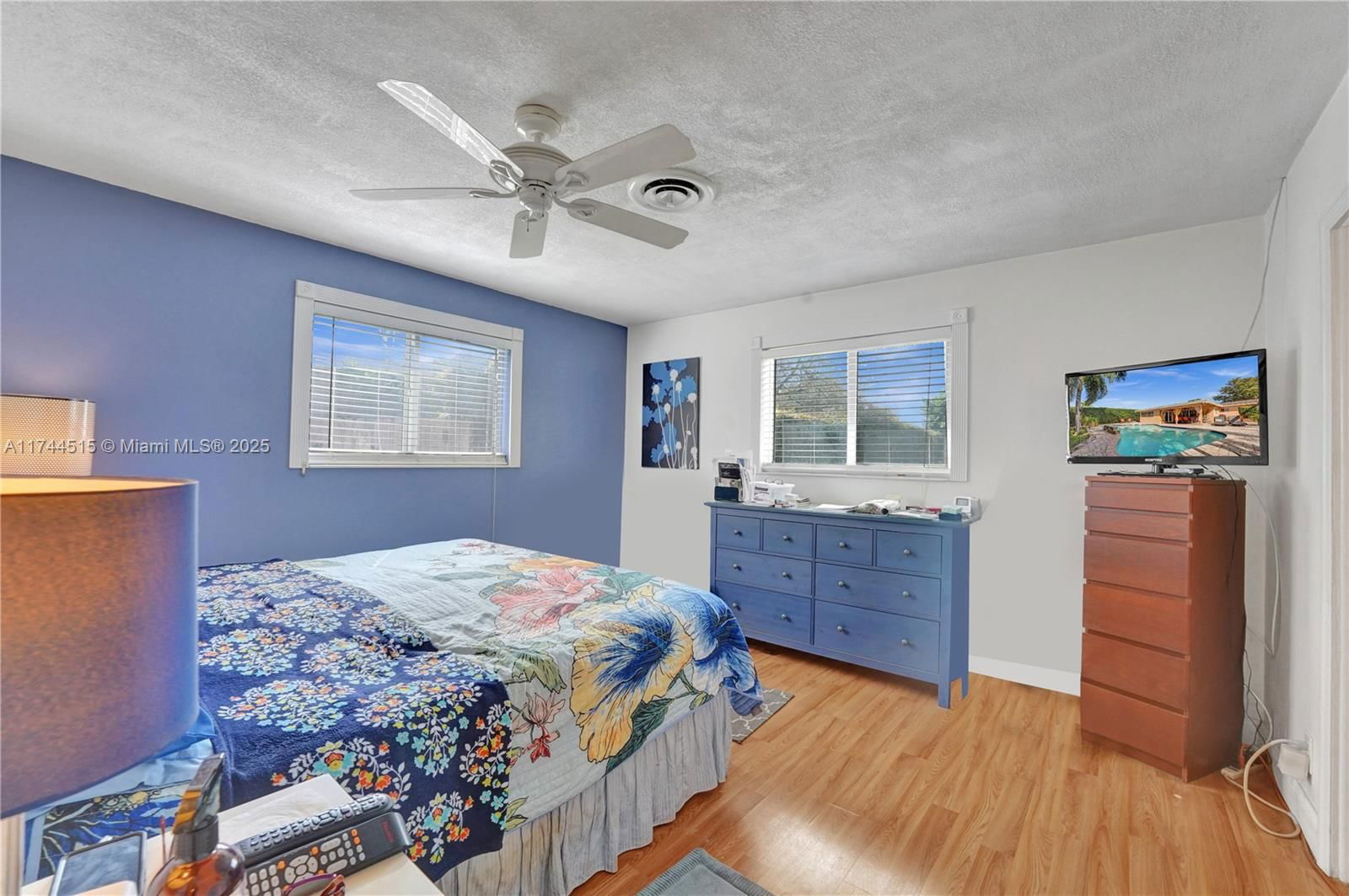 Real estate property located at 1806 42 AVE, Broward, Hollywood Hills, Hollywood, FL