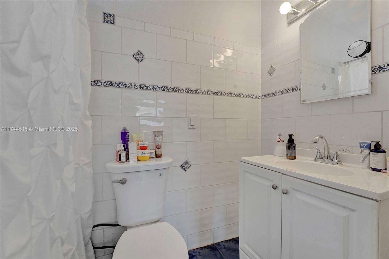 Real estate property located at 1806 42 AVE, Broward, Hollywood Hills, Hollywood, FL
