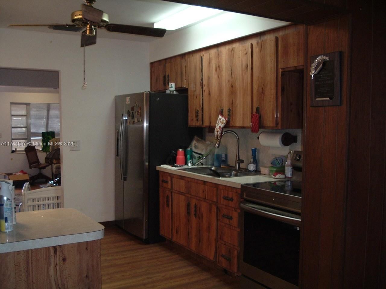 Real estate property located at 930 Oriole Ave, Miami-dade, Spring View, Miami Springs, FL