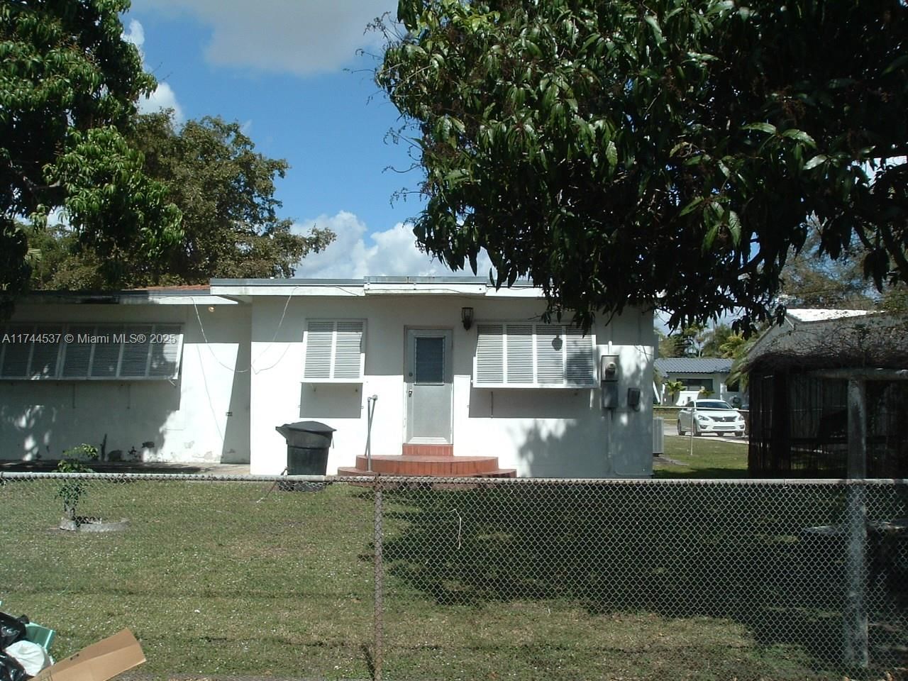 Real estate property located at 930 Oriole Ave, Miami-dade, Spring View, Miami Springs, FL