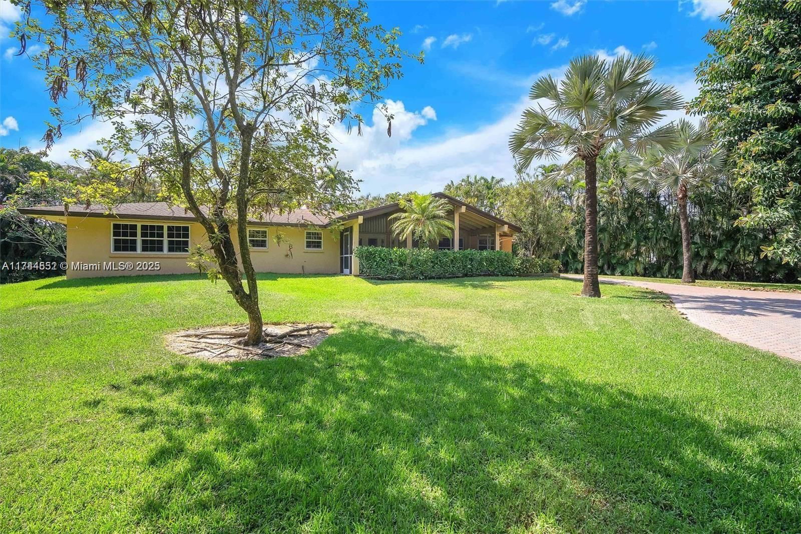 Real estate property located at 4851 106th Ave, Broward, Fla Fruit Lands Co Sub No, Davie, FL