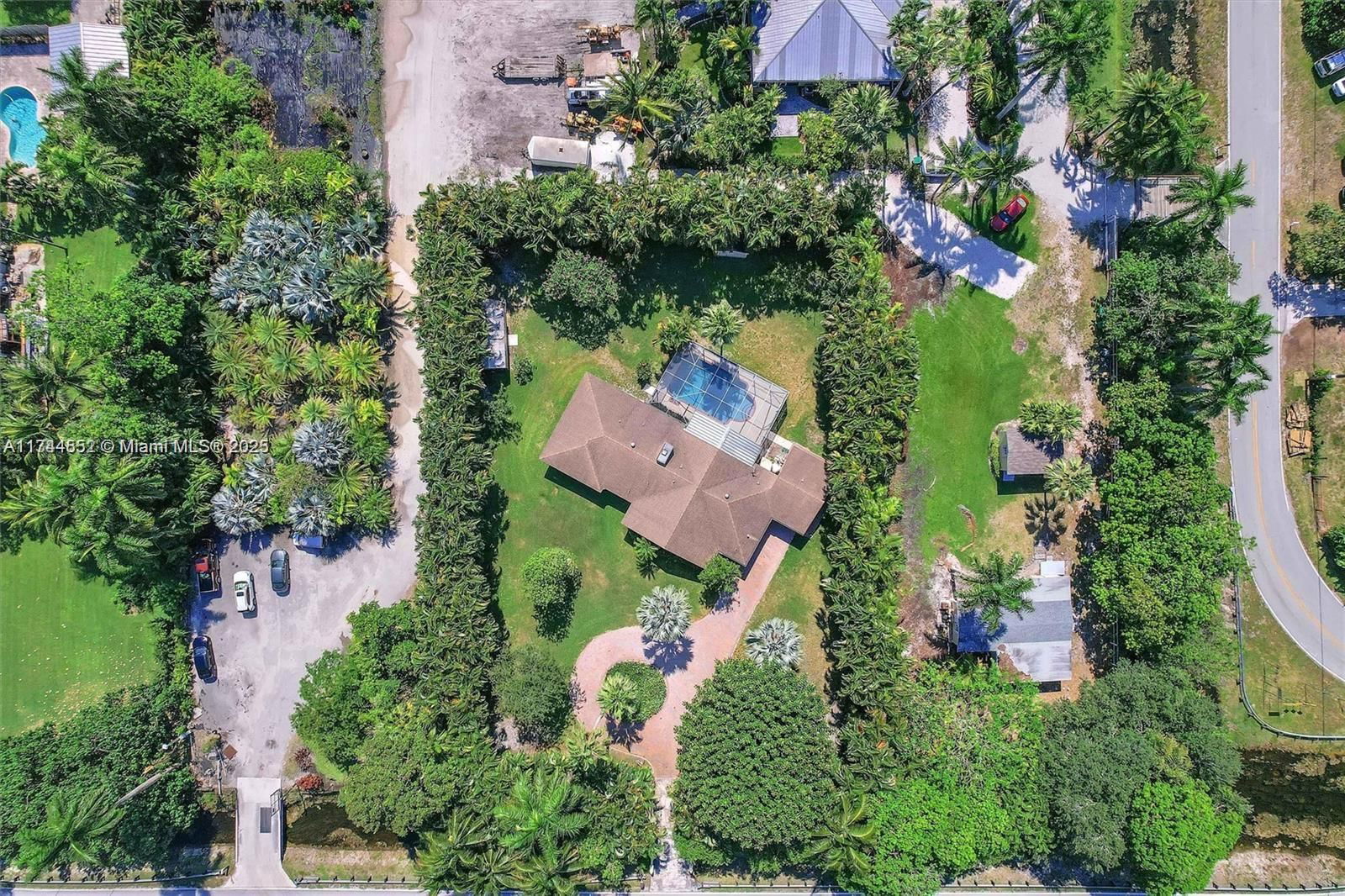 Real estate property located at 4851 106th Ave, Broward, Fla Fruit Lands Co Sub No, Davie, FL
