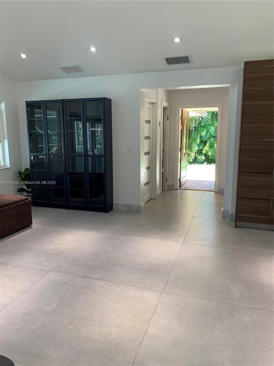 Real estate property located at 4851 106th Ave, Broward, Fla Fruit Lands Co Sub No, Davie, FL