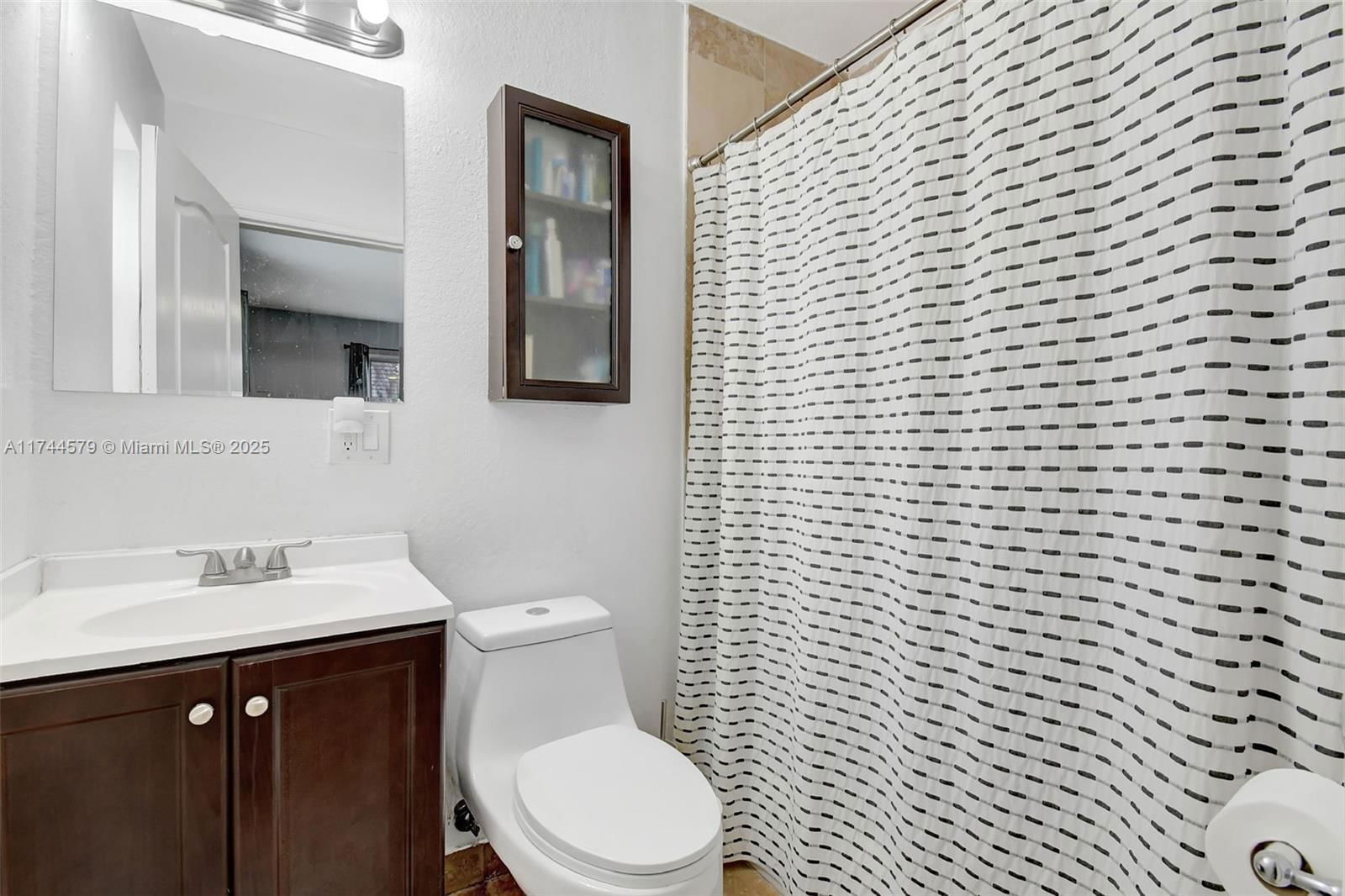 Real estate property located at 335 100th St, Miami-dade, Parkers Shores, Miami, FL