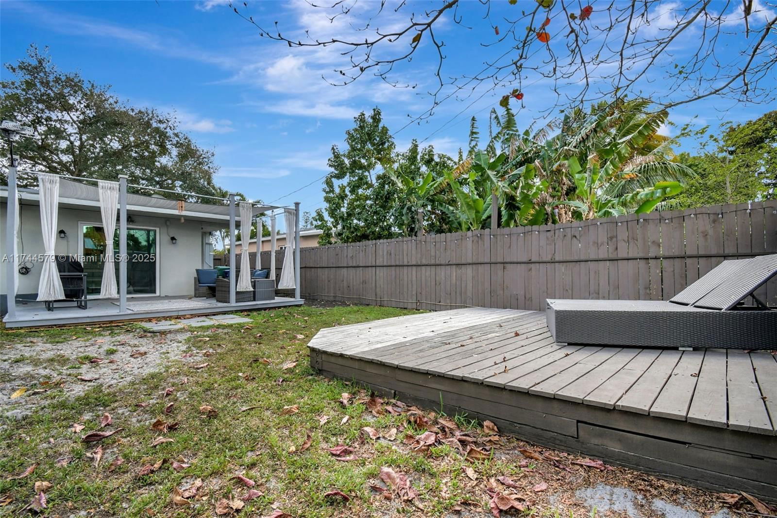 Real estate property located at 335 100th St, Miami-dade, Parkers Shores, Miami, FL