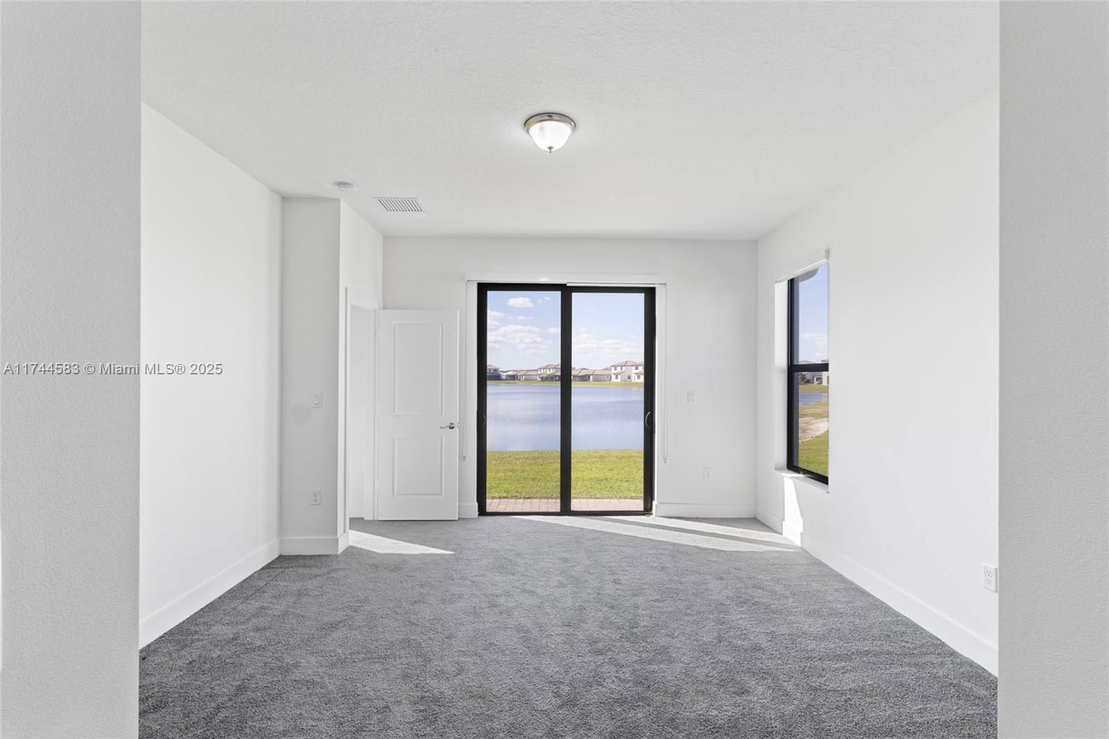Real estate property located at 5583 Morino Way, Collier, Silverwood At Ave Maria, Ave Maria, FL