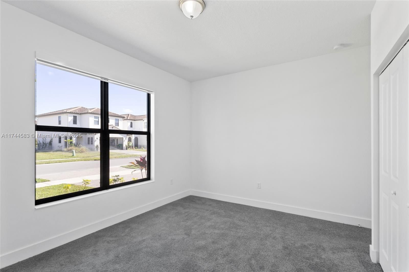 Real estate property located at 5583 Morino Way, Collier, Silverwood At Ave Maria, Ave Maria, FL