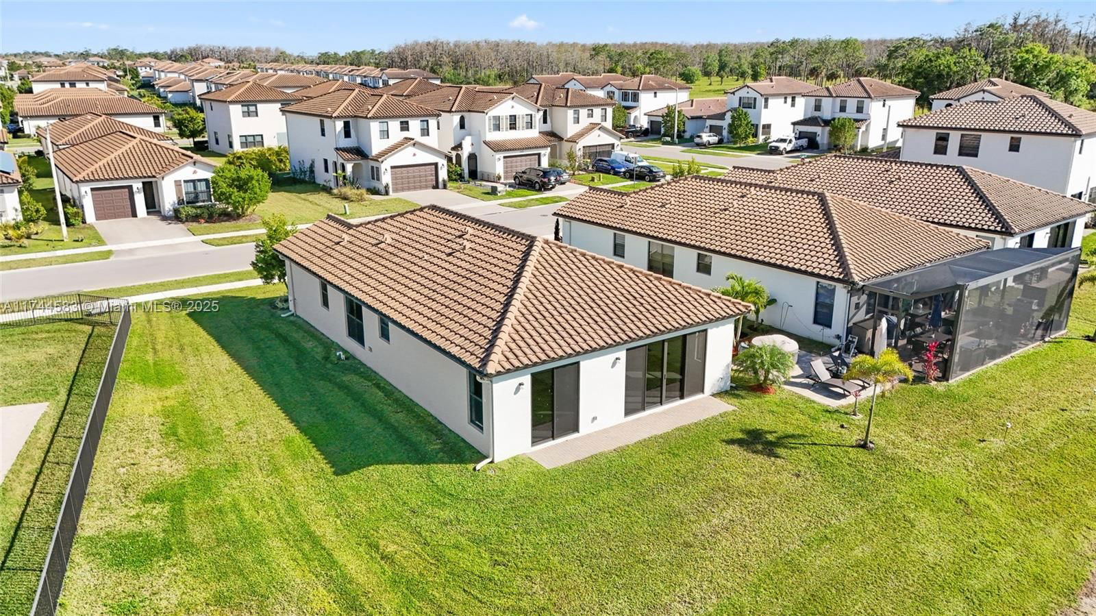Real estate property located at 5583 Morino Way, Collier, Silverwood At Ave Maria, Ave Maria, FL