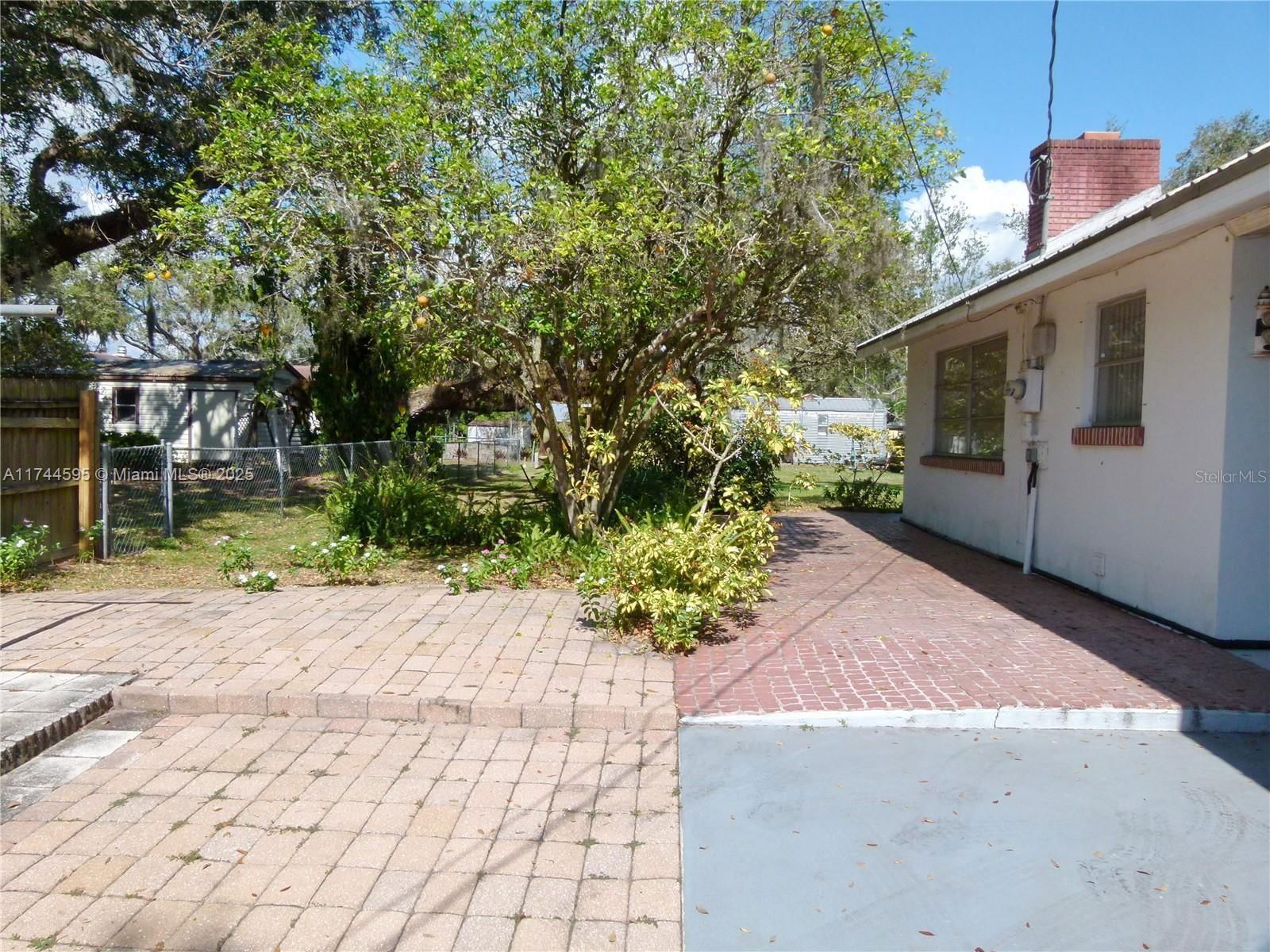 Real estate property located at 1697 23rd Terrace, Okeechobee, River Lake Estates, Okeechobee, FL