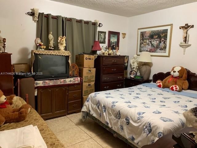 Real estate property located at 6121 24th Ave #106, Miami-dade, Segovia Villas Condo, Hialeah, FL