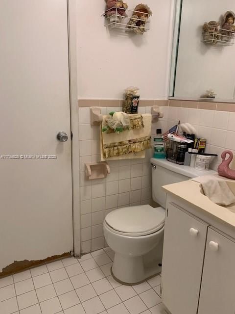 Real estate property located at 6121 24th Ave #106, Miami-dade, Segovia Villas Condo, Hialeah, FL