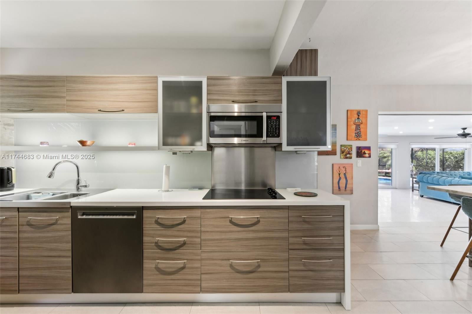 Real estate property located at 1785 137th Ter, Miami-dade, Carlaine Terr 1st Addn, North Miami, FL