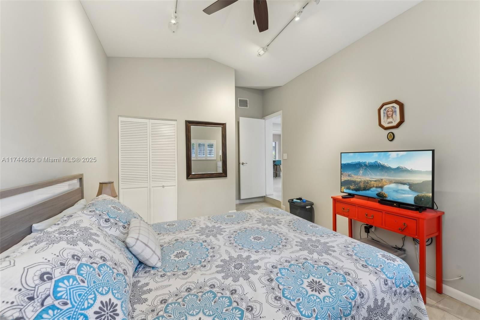 Real estate property located at 1785 137th Ter, Miami-dade, Carlaine Terr 1st Addn, North Miami, FL