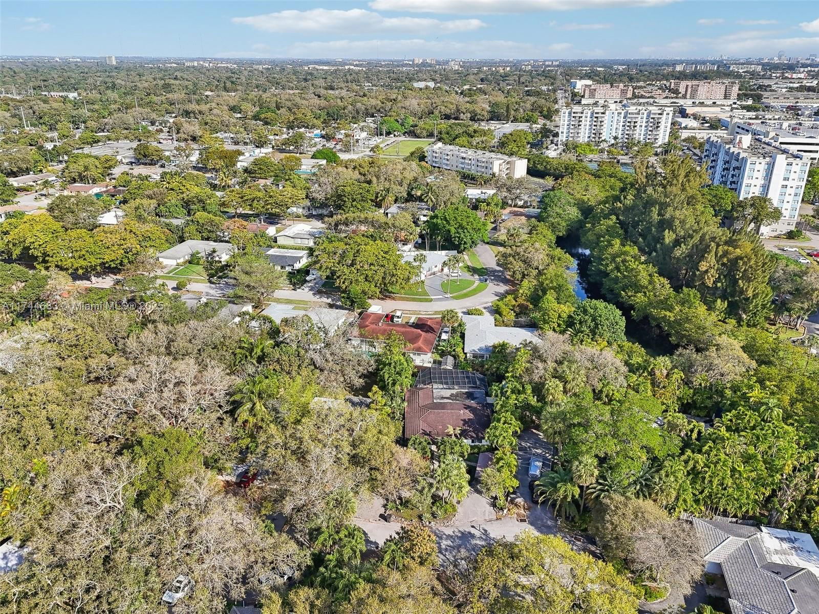 Real estate property located at 1785 137th Ter, Miami-dade, Carlaine Terr 1st Addn, North Miami, FL