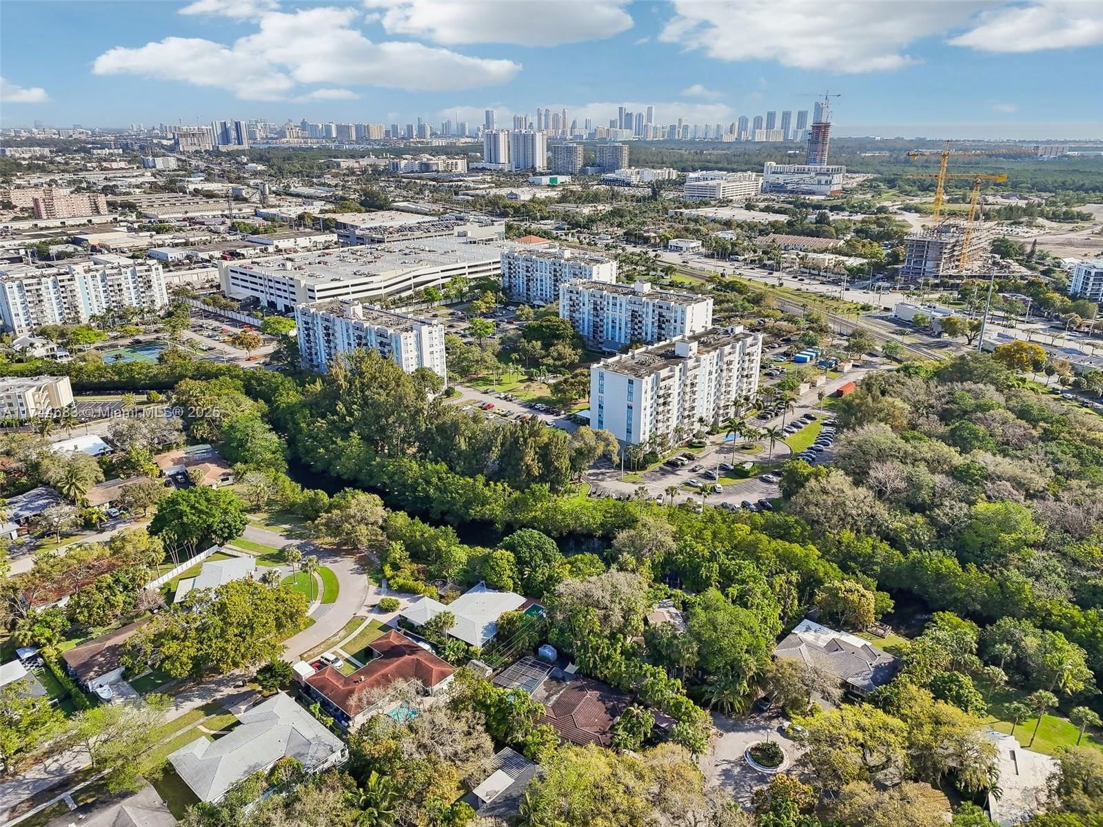 Real estate property located at 1785 137th Ter, Miami-dade, Carlaine Terr 1st Addn, North Miami, FL