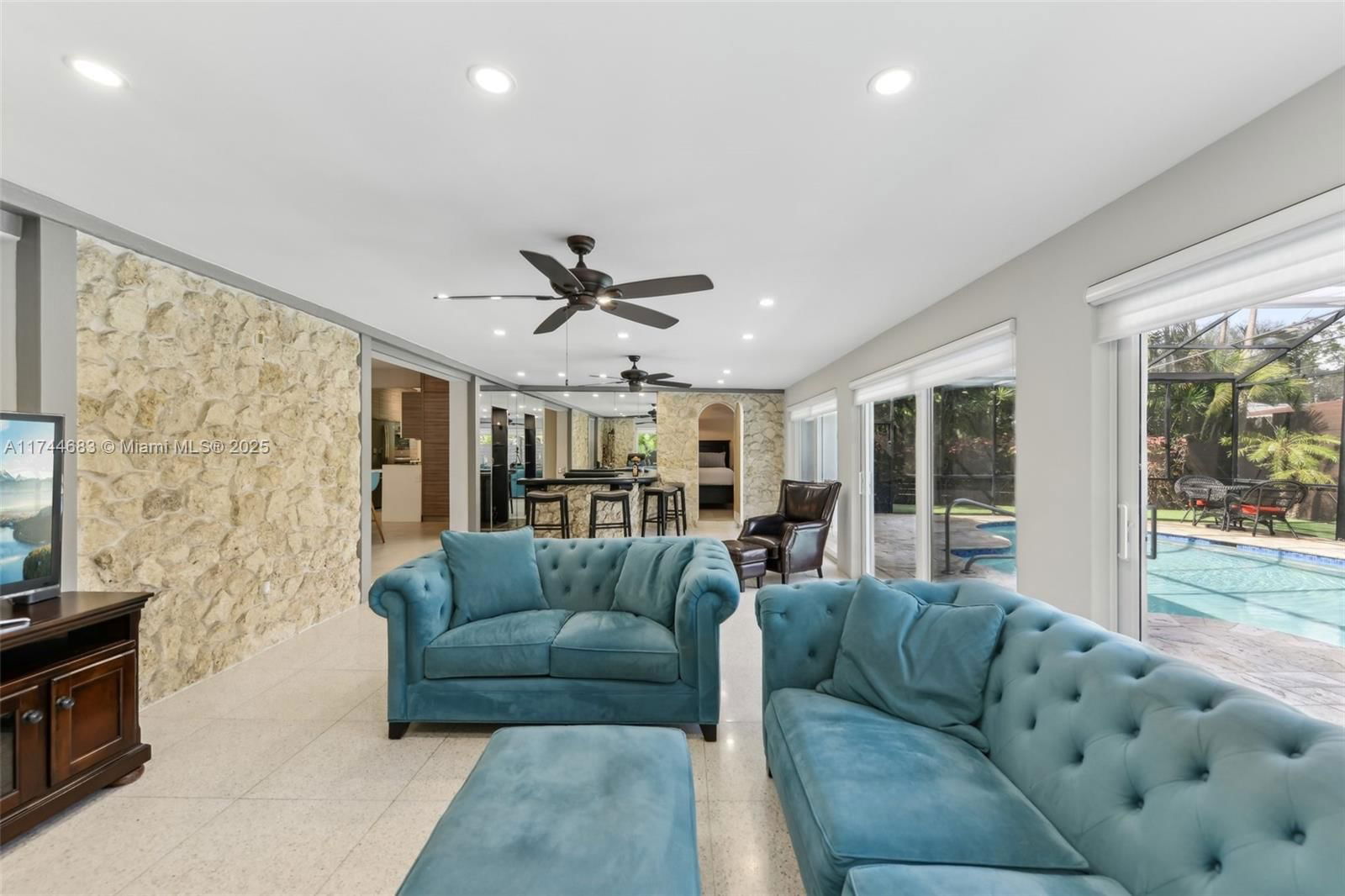 Real estate property located at 1785 137th Ter, Miami-dade, Carlaine Terr 1st Addn, North Miami, FL