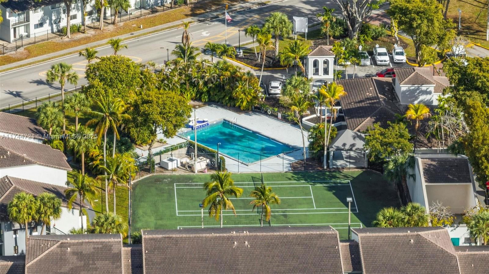 Real estate property located at 7230 179th St #208, Miami-dade, Villa Bellini Condo, Hialeah, FL