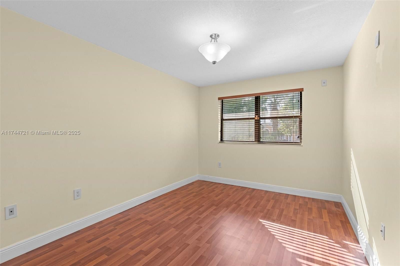 Real estate property located at 7230 179th St #208, Miami-dade, Villa Bellini Condo, Hialeah, FL