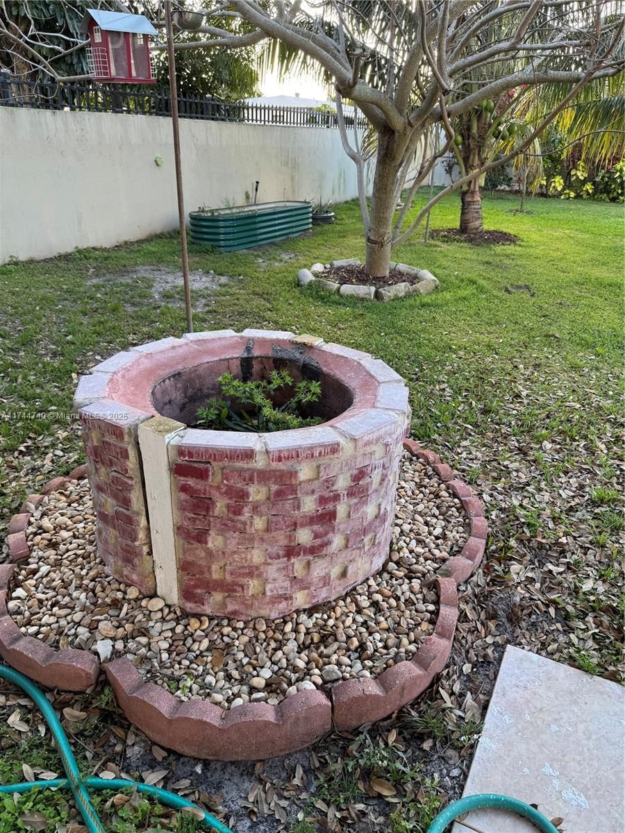 Real estate property located at 2770 164th Ter, Miami-dade, 1st Addn To Golden Highla, Miami Gardens, FL