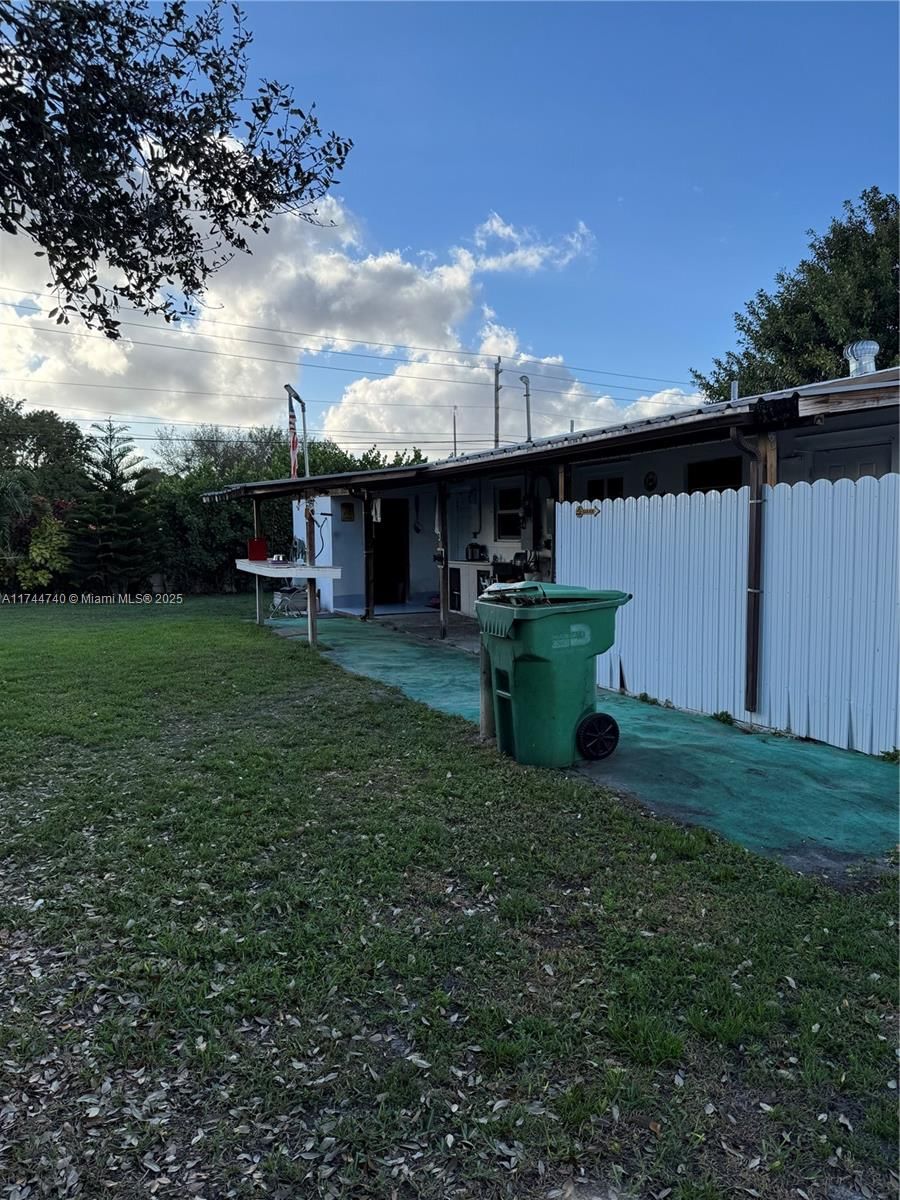 Real estate property located at 2770 164th Ter, Miami-dade, 1st Addn To Golden Highla, Miami Gardens, FL