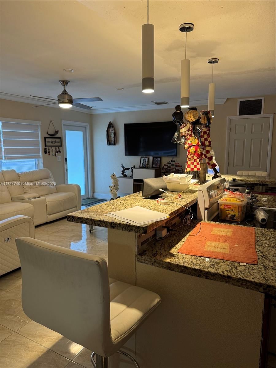Real estate property located at 2770 164th Ter, Miami-dade, 1st Addn To Golden Highla, Miami Gardens, FL