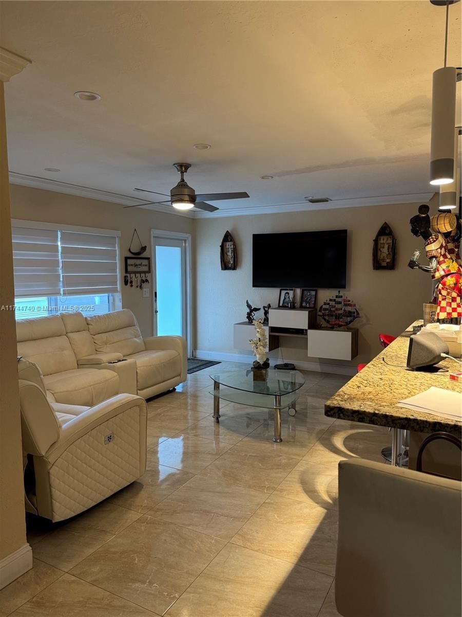 Real estate property located at 2770 164th Ter, Miami-dade, 1st Addn To Golden Highla, Miami Gardens, FL