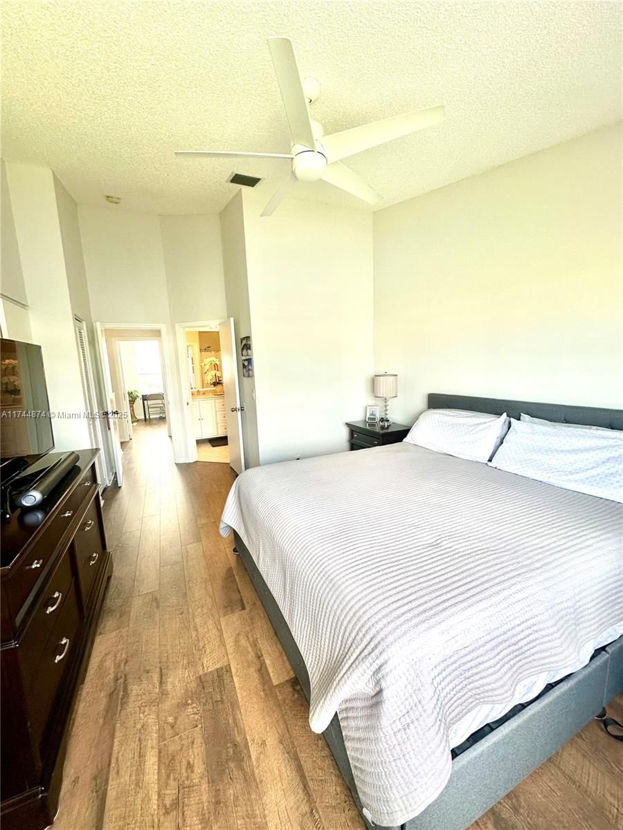 Real estate property located at 3179 50th St #73, Broward, Banyan Oakridge Commercia, Dania Beach, FL