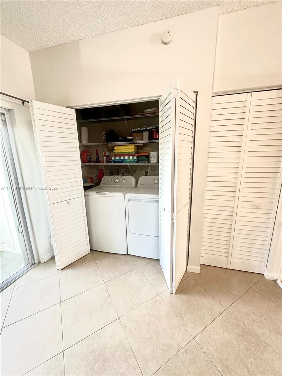 Real estate property located at 3179 50th St #73, Broward, Banyan Oakridge Commercia, Dania Beach, FL