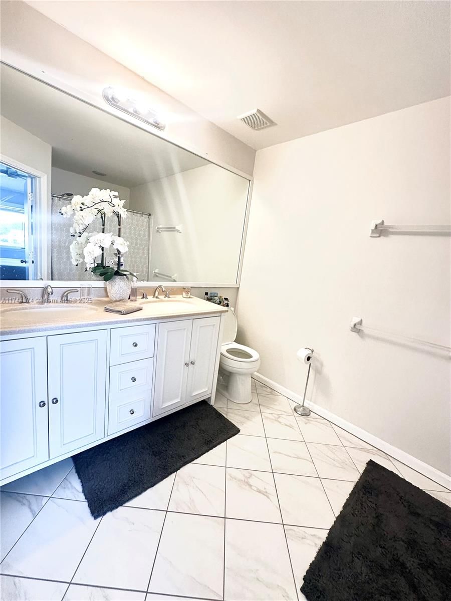 Real estate property located at 3179 50th St #73, Broward, Banyan Oakridge Commercia, Dania Beach, FL