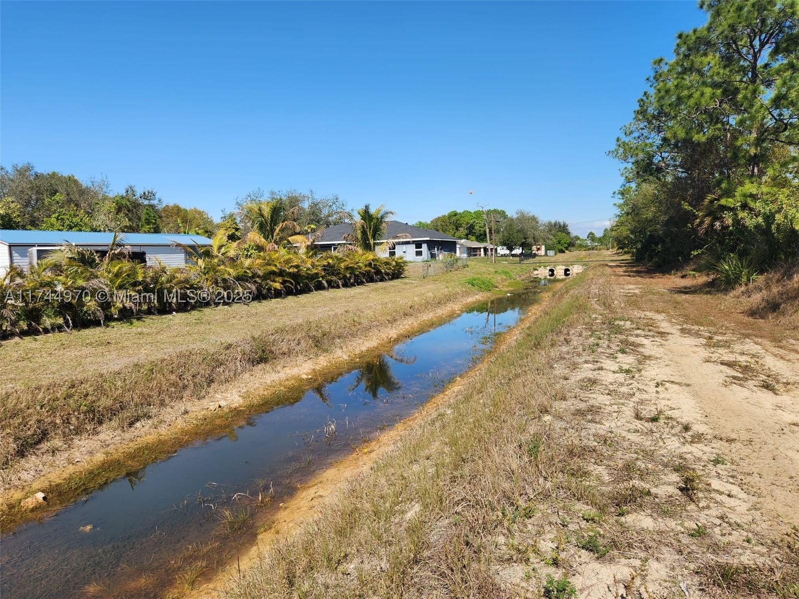 Real estate property located at 2719 50 W, Lee, Lee County Unincorporated, Lehigh Acres, FL