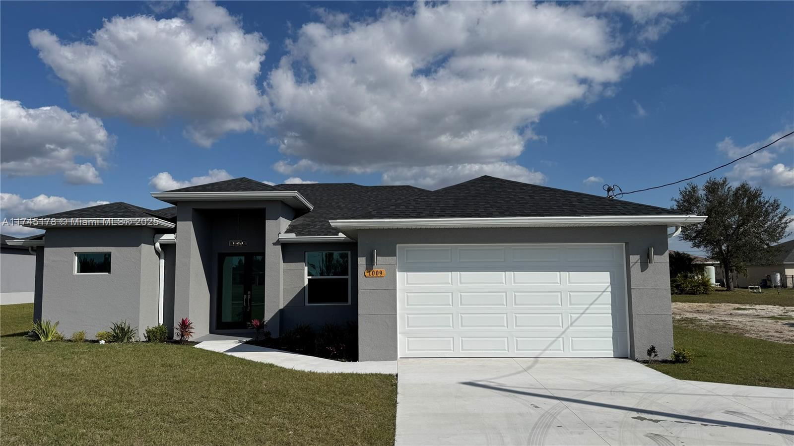Real estate property located at 2012 NW 16 TER, Lee, Cape Coral, Cape Coral, FL