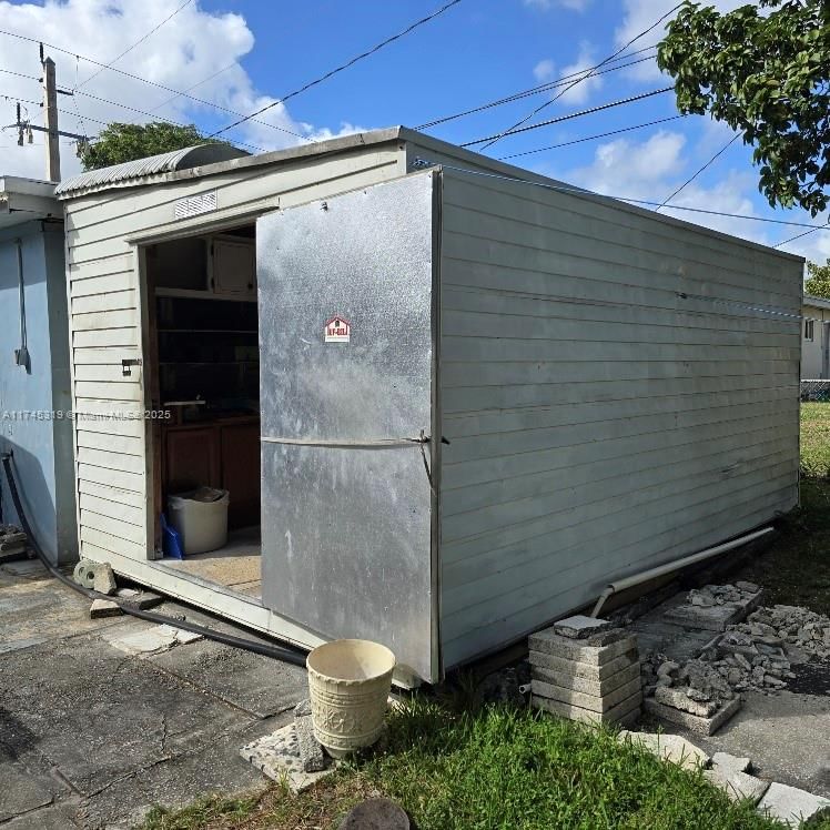 Real estate property located at 313 28th Ave, Broward, Hollywood Little Ranches, Hollywood, FL