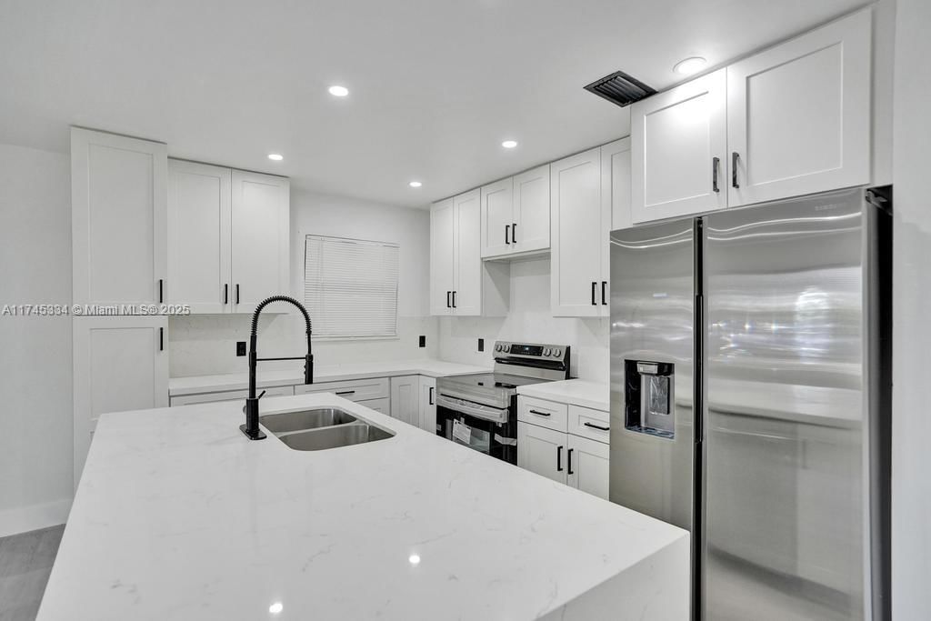 Real estate property located at 1628 7th Ave, Broward, Middle River Terrace Amd, Fort Lauderdale, FL