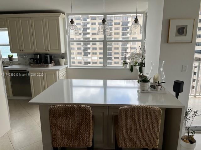 Real estate property located at 5200 Ocean Blvd #915A, Broward, Sea Ranch Lakes North Con, Lauderdale By The Sea, FL
