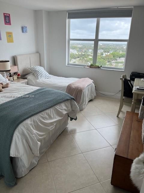Real estate property located at 5200 Ocean Blvd #915A, Broward, Sea Ranch Lakes North Con, Lauderdale By The Sea, FL