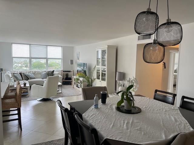Real estate property located at 5200 Ocean Blvd #915A, Broward, Sea Ranch Lakes North Con, Lauderdale By The Sea, FL