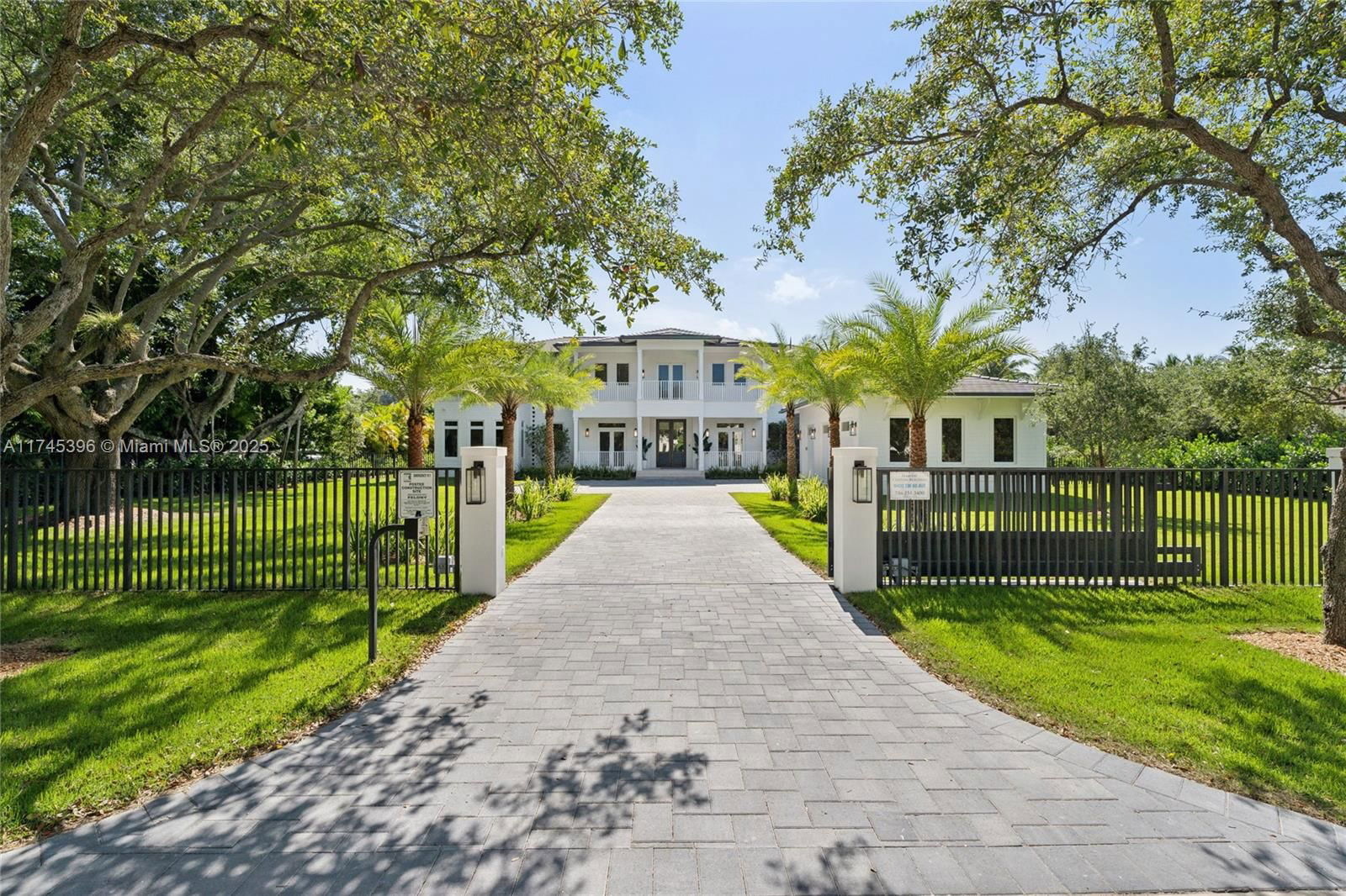 Real estate property located at 11400 60th Ave, Miami-dade, South Mitchell Manors, Pinecrest, FL