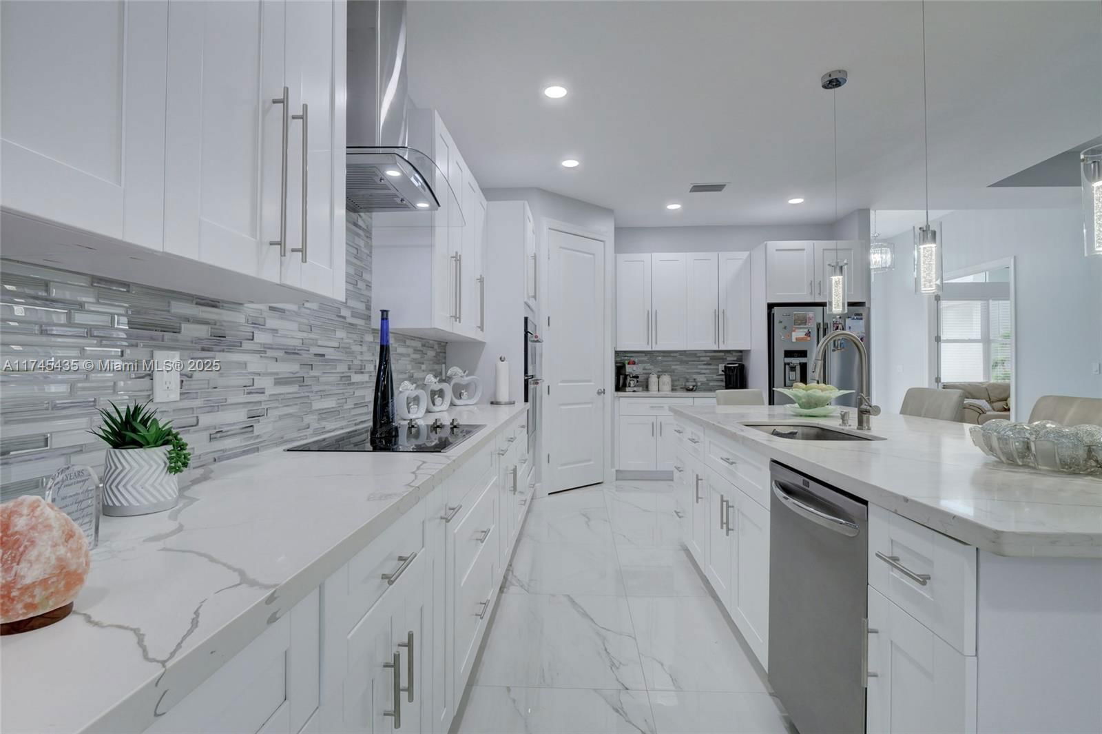 Real estate property located at 7300 Eastwood, Lee, Lehigh Acres, Lehigh Acres, FL