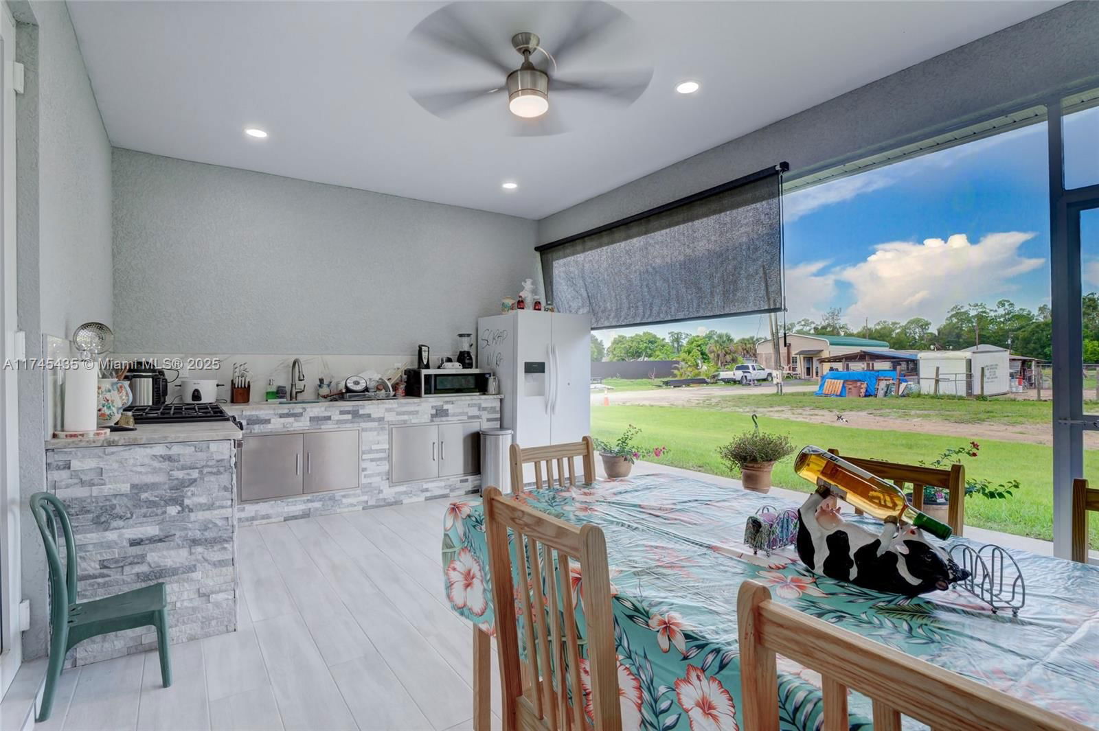 Real estate property located at 7300 Eastwood, Lee, Lehigh Acres, Lehigh Acres, FL