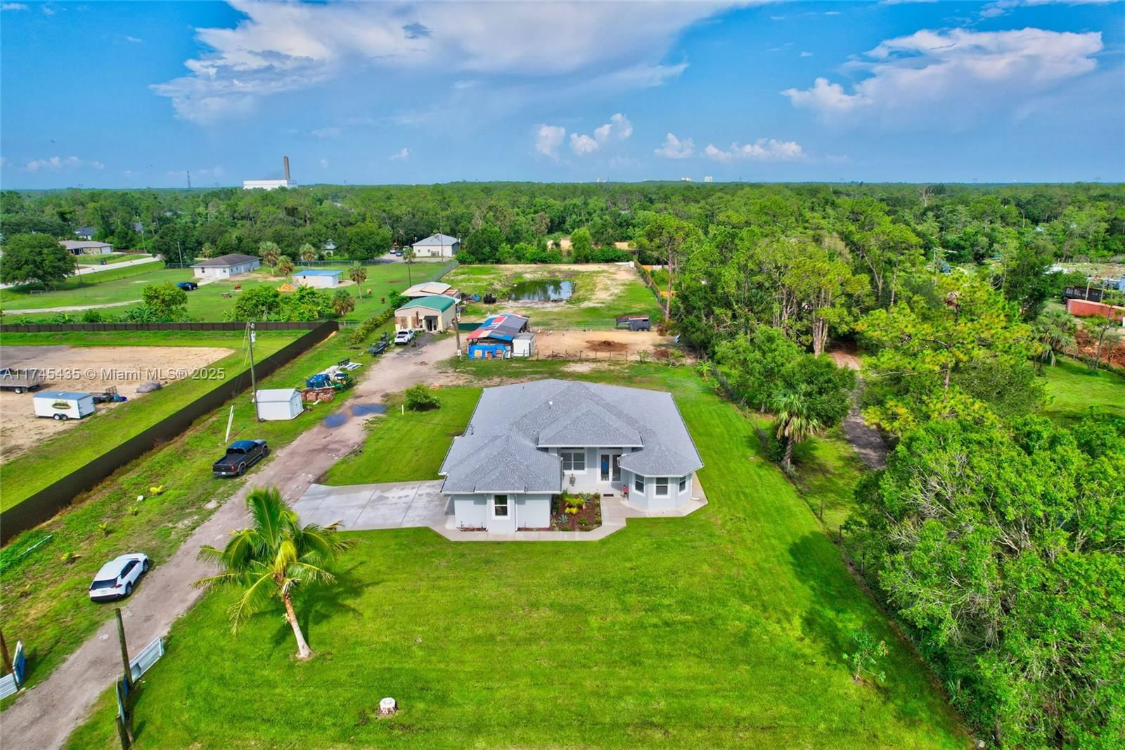 Real estate property located at 7300 Eastwood, Lee, Lehigh Acres, Lehigh Acres, FL