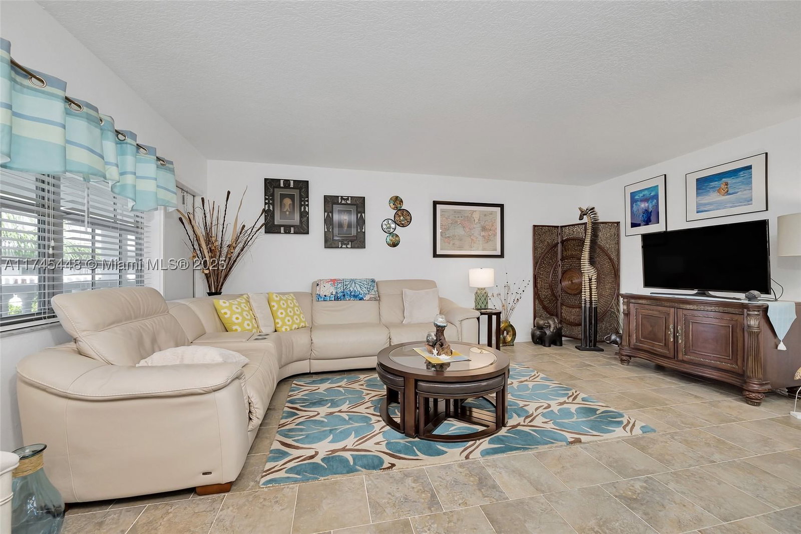 Real estate property located at 5208 24th Ter F318, Broward, Maybury Mansions Condo, Fort Lauderdale, FL