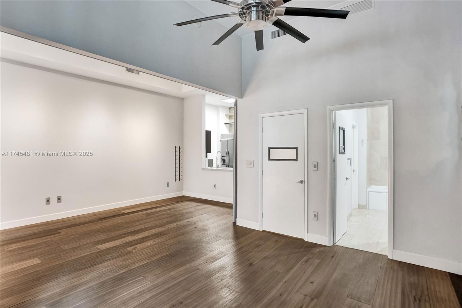 Real estate property located at 550 Okeechobee Blvd #118, Palm Beach, Cityplace South Tower Con, West Palm Beach, FL