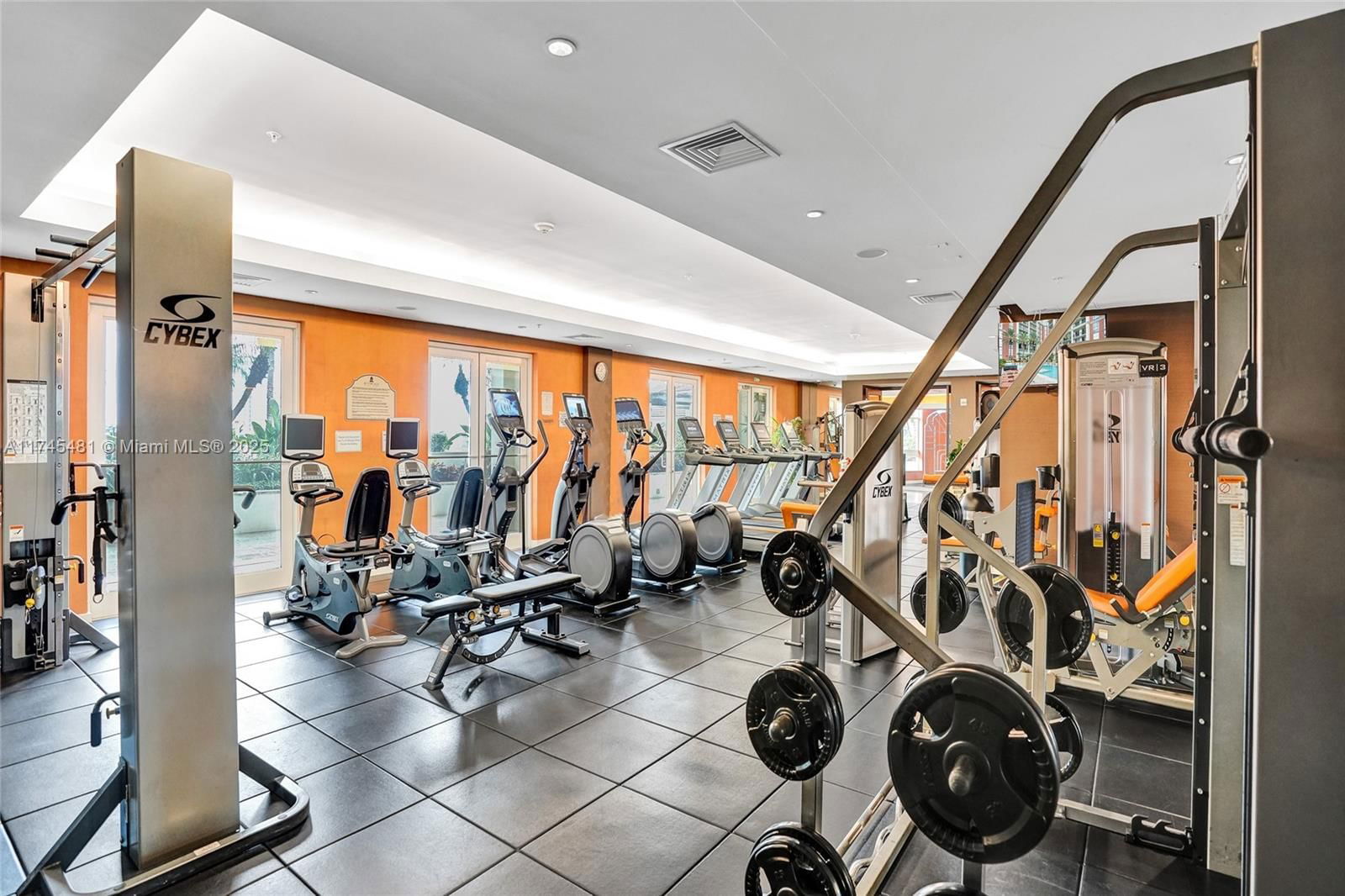 Real estate property located at 550 Okeechobee Blvd #118, Palm Beach, Cityplace South Tower Con, West Palm Beach, FL