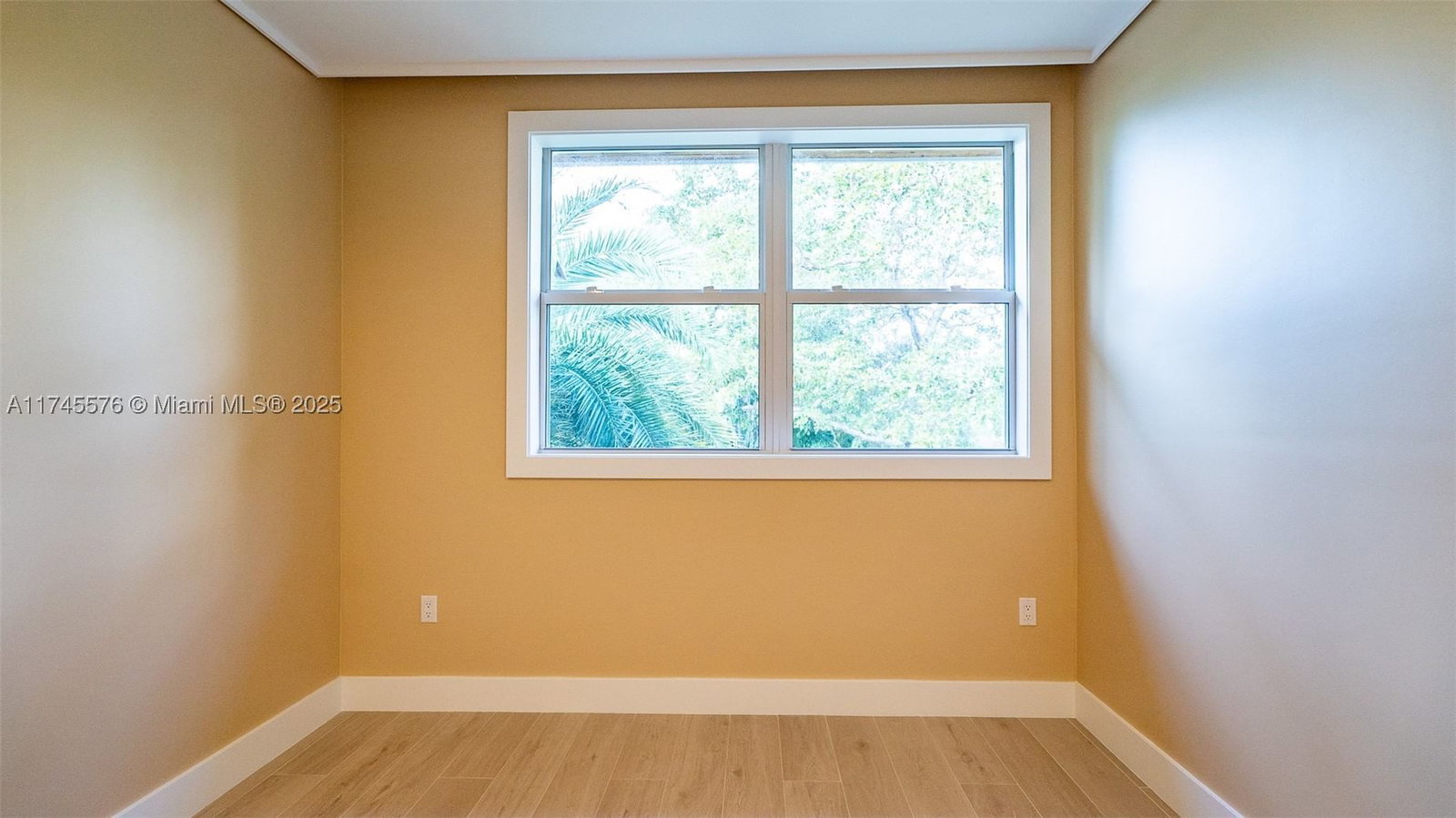 Real estate property located at 1312 117th Ter #1, Miami-dade, Deveras Sub, Miami, FL